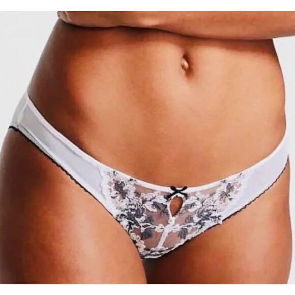 Victoria's Secret Dream Angels Black and White Floral Embroidery Cheekini- XL - Picture 1 of 4